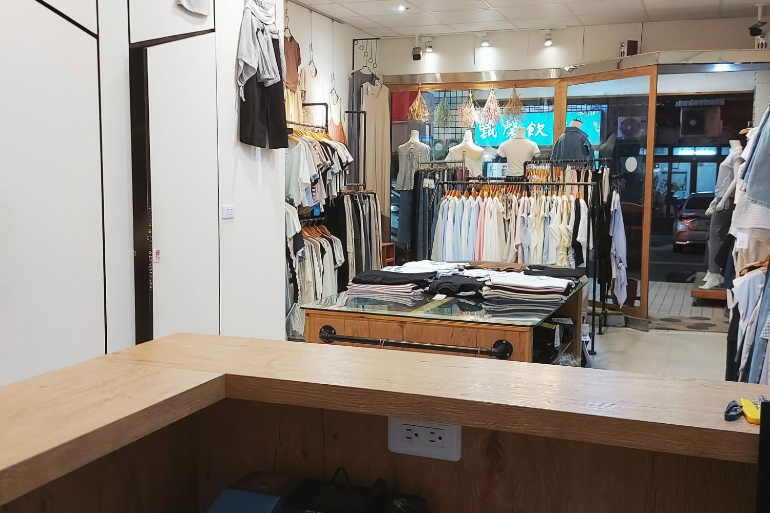 服飾店頂讓｜可立即營業-3